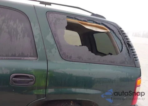 2003 Chevrolet Tahoe Ls z USA, uszkodzony, nr VIN 1GNEC13V23R151665